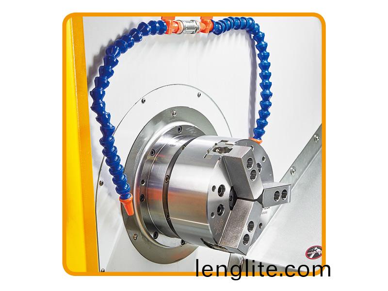 刀(dao)墖數控車(che)牀(chuang)（可加(jia)工(gong)400長(zhang)）